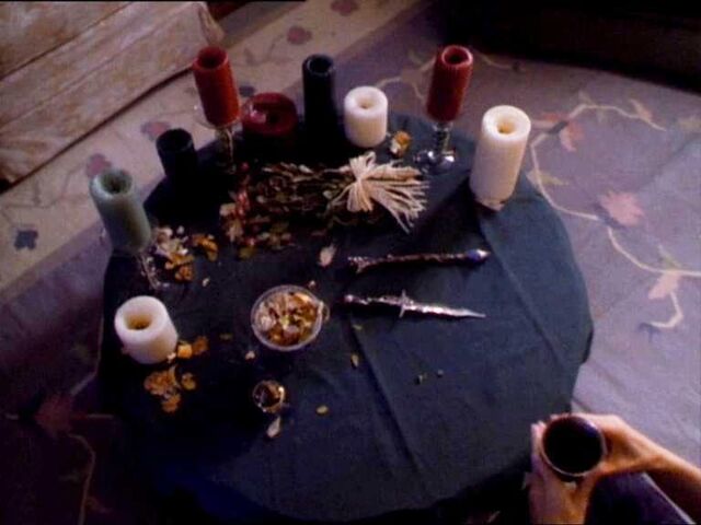 File:Altar.jpg