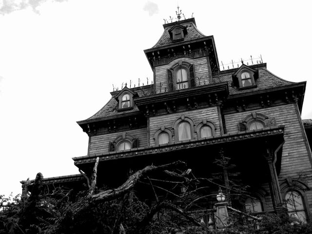Ficheiro:Haunted+House-7094.jpg