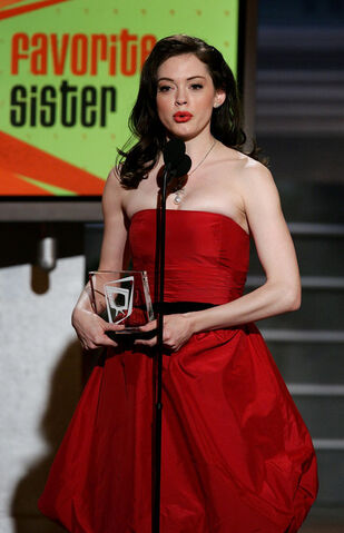 File:Seventh+Annual+Family+Television+Awards+sKlSY2fOPqrl.jpg