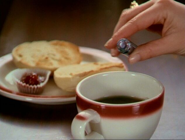 File:3x11-Potion.jpg