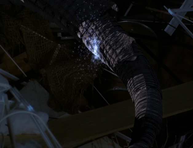 File:6x03P38.png