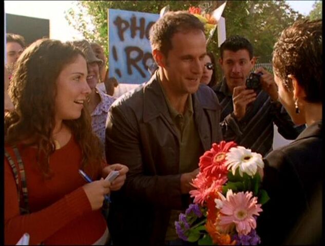 File:Male-fan.jpg