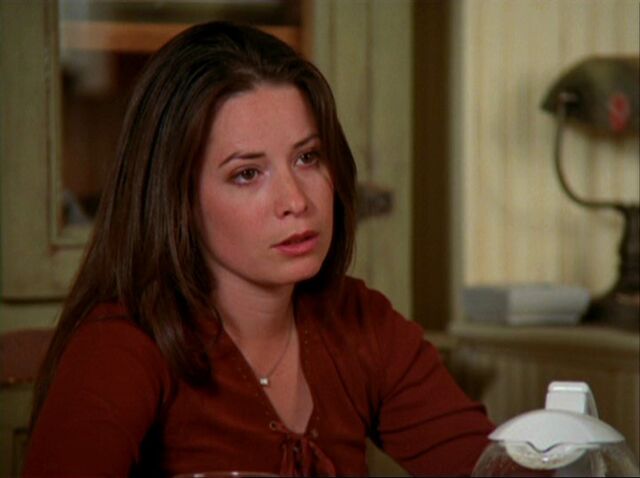 File:4x21-Piper.jpg