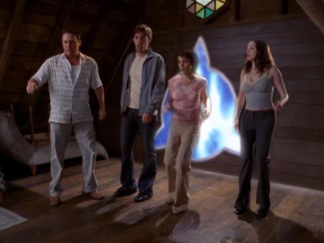 File:ComingBackThroughPortal.jpg