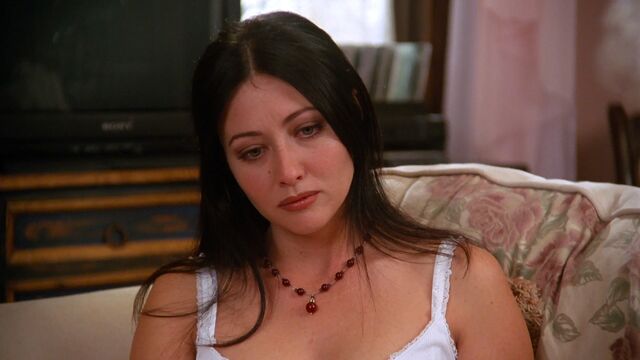 File:2x17-Prue.jpg