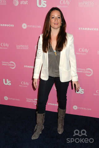 File:Holly marie combs 2012 04 18.jpg