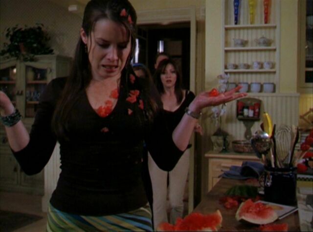 File:Piperwatermelowblowup.jpg