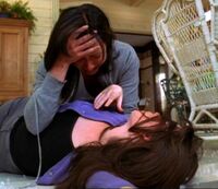 1x22-Prue-Cry-Piper.jpg