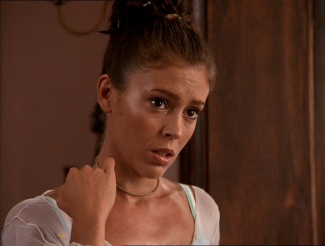 File:2x05-Phoebe.jpg