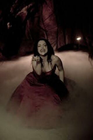 File:Amy-lee-dagger-sweet-sacrifice--large-msg-117737194148-1-.jpg