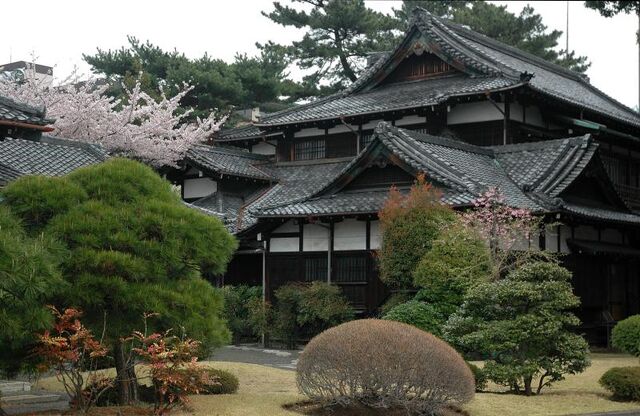 File:Elizabeth's home.jpg