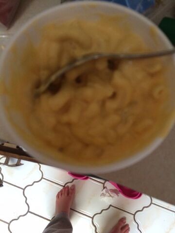 File:Kentucky fried chicken mac and cheese side.jpeg