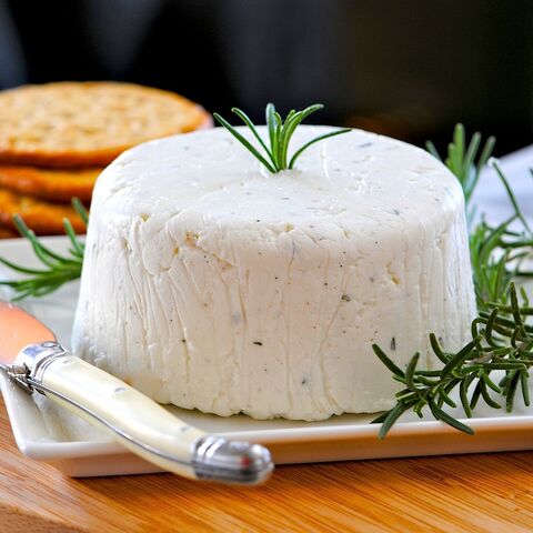 File:Goat cheese 1.jpg