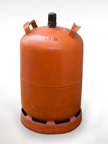 File:ButaneGasCylinder WhiteBack.jpg