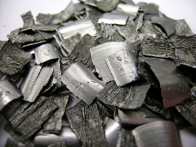 File:Hafnium bits.jpg
