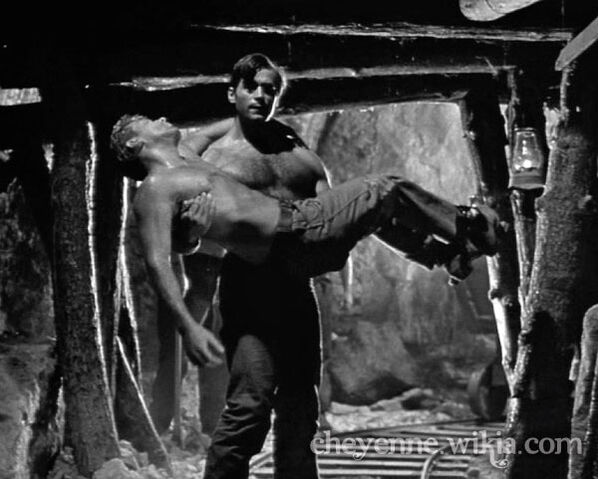 File:Clintwalker-s2-thetrap.jpg