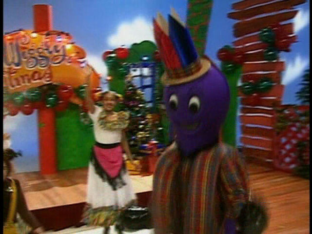 File:HenrytheOctopusinJeff'sChristmasTune.jpg