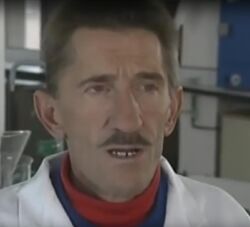 Barry Chuckle