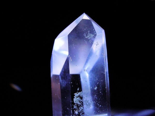 File:Crystal.jpg