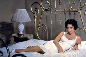 Elizabeth Taylor in Cat on a Hot Tin Roof.jpg