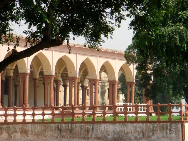 File:PakistanLahoreFortDiwanEAamRenovated.jpg