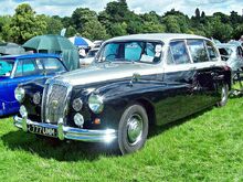 Daimler DR450 Limousine (1967) at Shugborough Hall Car Show, Milford, Staffordshire