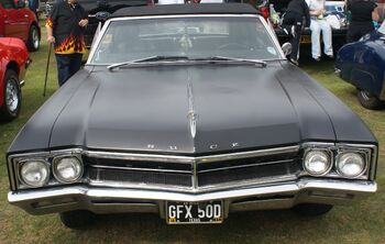 Buick Wildcat front