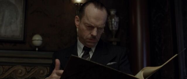 File:Kesselring reading.jpg