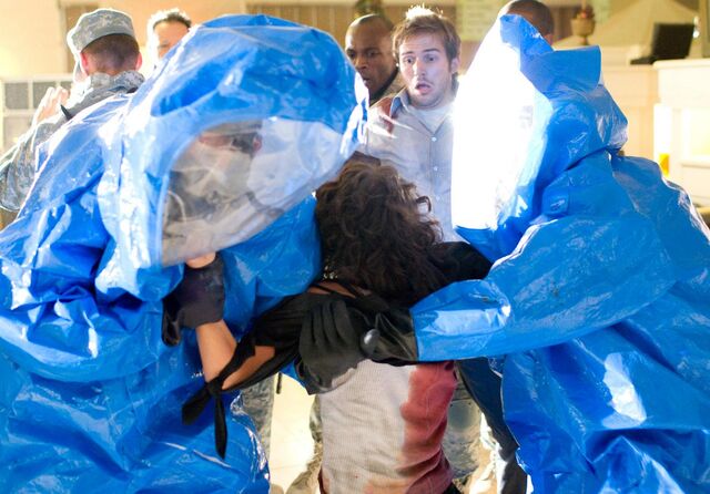File:Cloverfield Stills-08.jpg