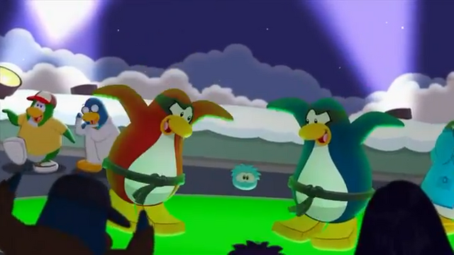 File:Red and Blue Dancing.png