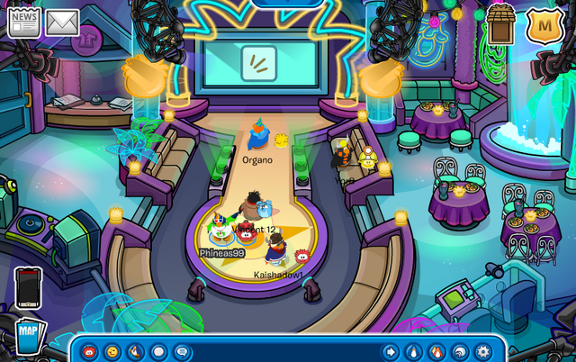 File:PuffleGalaPuffleParty2014.png