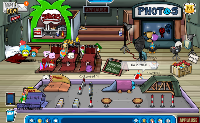 File:Puffle Show.png