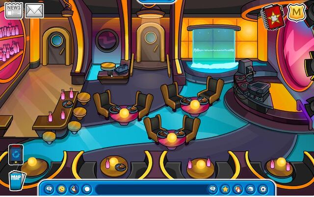 File:Pizza Parlor Hollywood Party.jpg