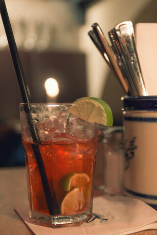 Datei:Strawberry Caipirinha.jpg