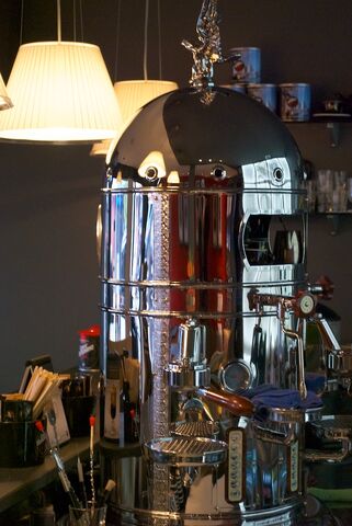 File:Elektraespressomachine.jpg
