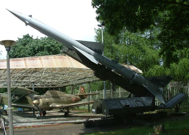 File:800px-S-75 Dzwina RB2-1-.jpg