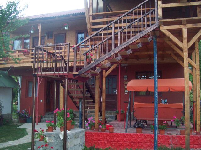File:100 3677.jpg