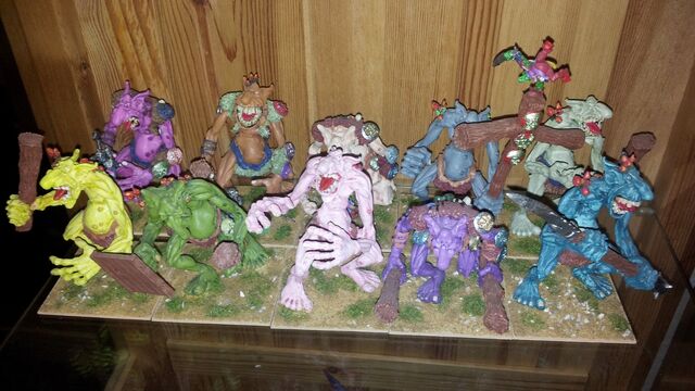 File:10 Trolls unit.jpg