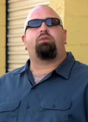 Clinton Jones | Auction Hunters Wiki | FANDOM powered by Wikia