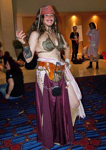 File:Leiacosplay-captjack.jpg