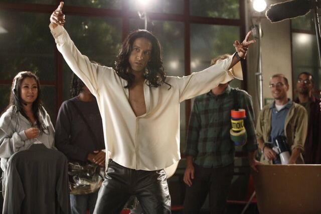 File:2x5 BTS photo 8.jpg