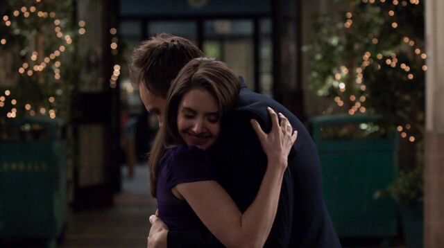 File:1x25 Jeff and Annie outside3.jpg