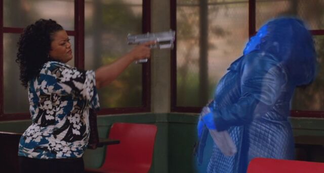 File:S04E13-Shirley shoots Evil Shirley.jpg