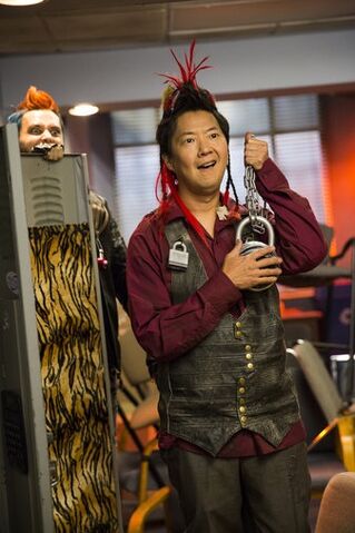 File:5x5 Promopic5.jpg