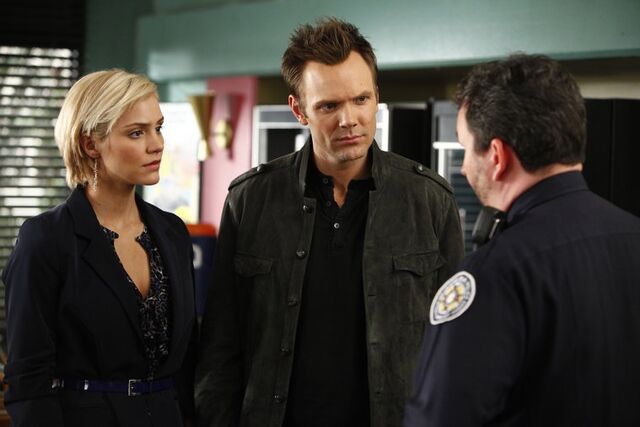 File:1x18 Promotional photo 21.jpg