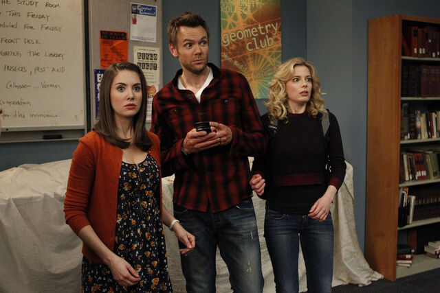 File:3x14 Promotional photo 4.jpg