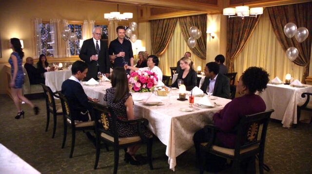 File:Fancy restaurant.jpg
