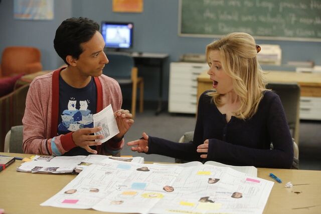 File:4x12 Promopic1.jpg