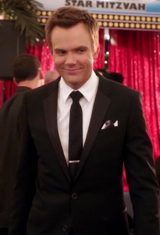 File:Fake Ryan Seacrest.jpg