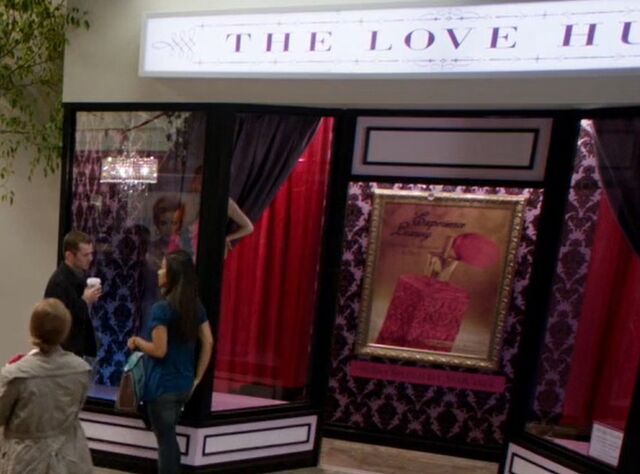 File:S04E12-The Love Hut.jpg